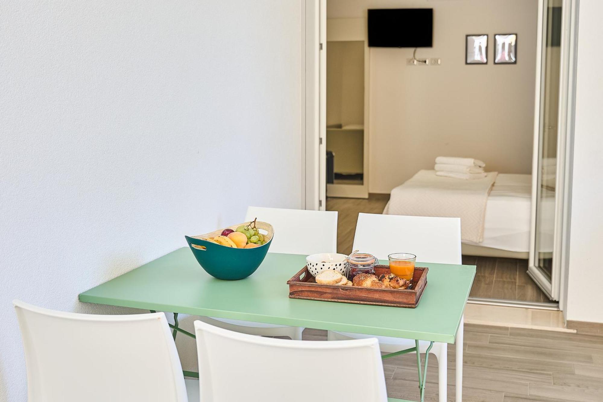 Hotel Doge Alba Adriatica Exterior photo