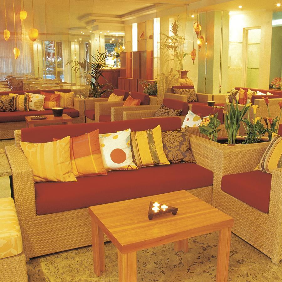 Hotel Doge Alba Adriatica Exterior photo